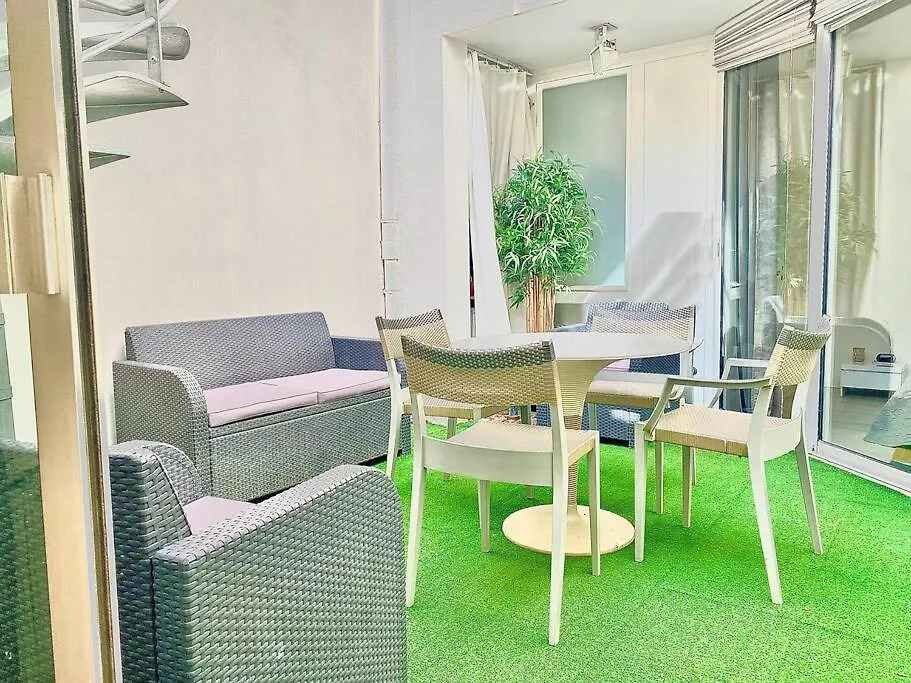 Appartements Cannes 3 Chambres - 8B1 contacts